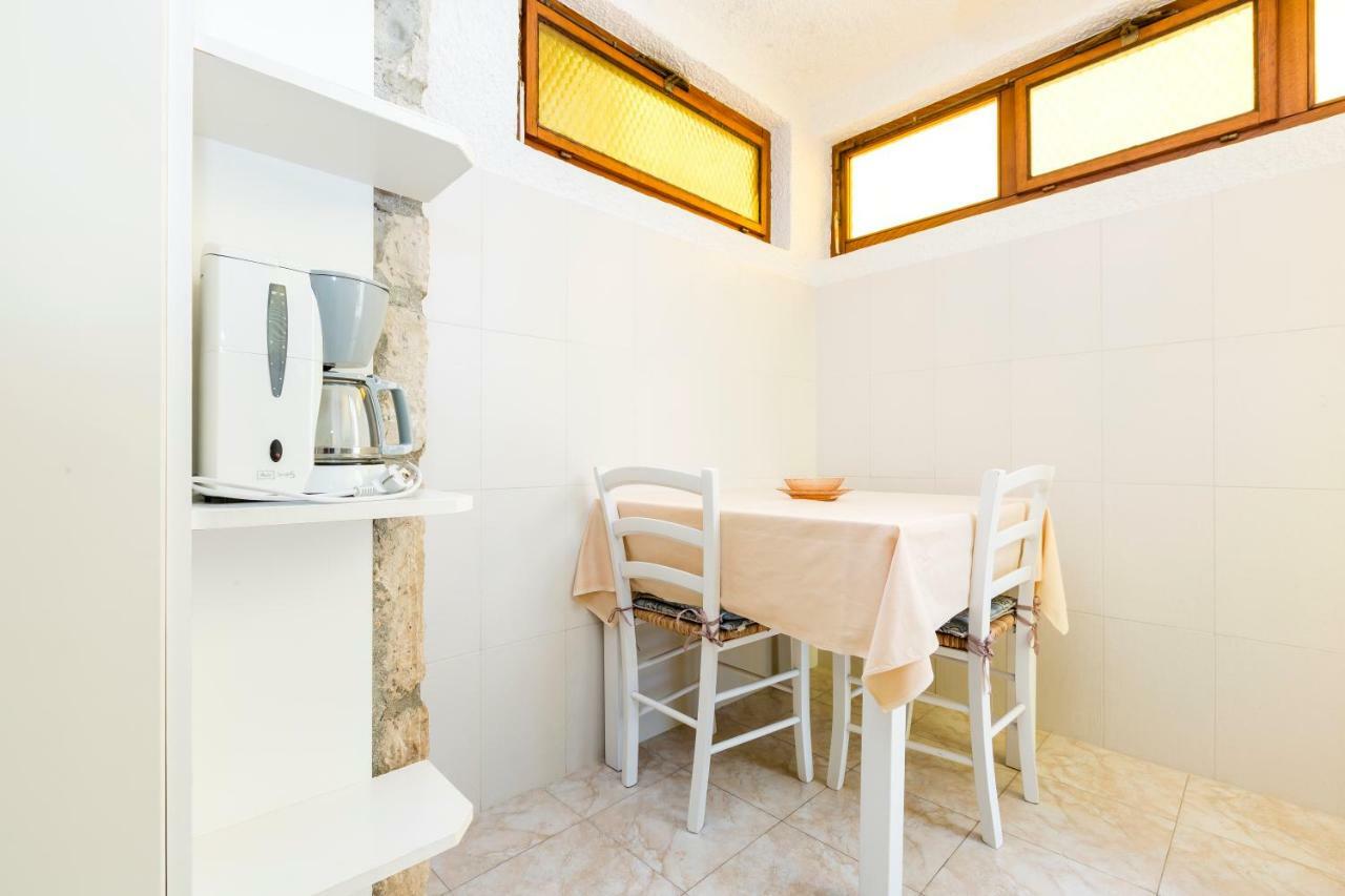 Apartment Marija Mali Losinj Ngoại thất bức ảnh