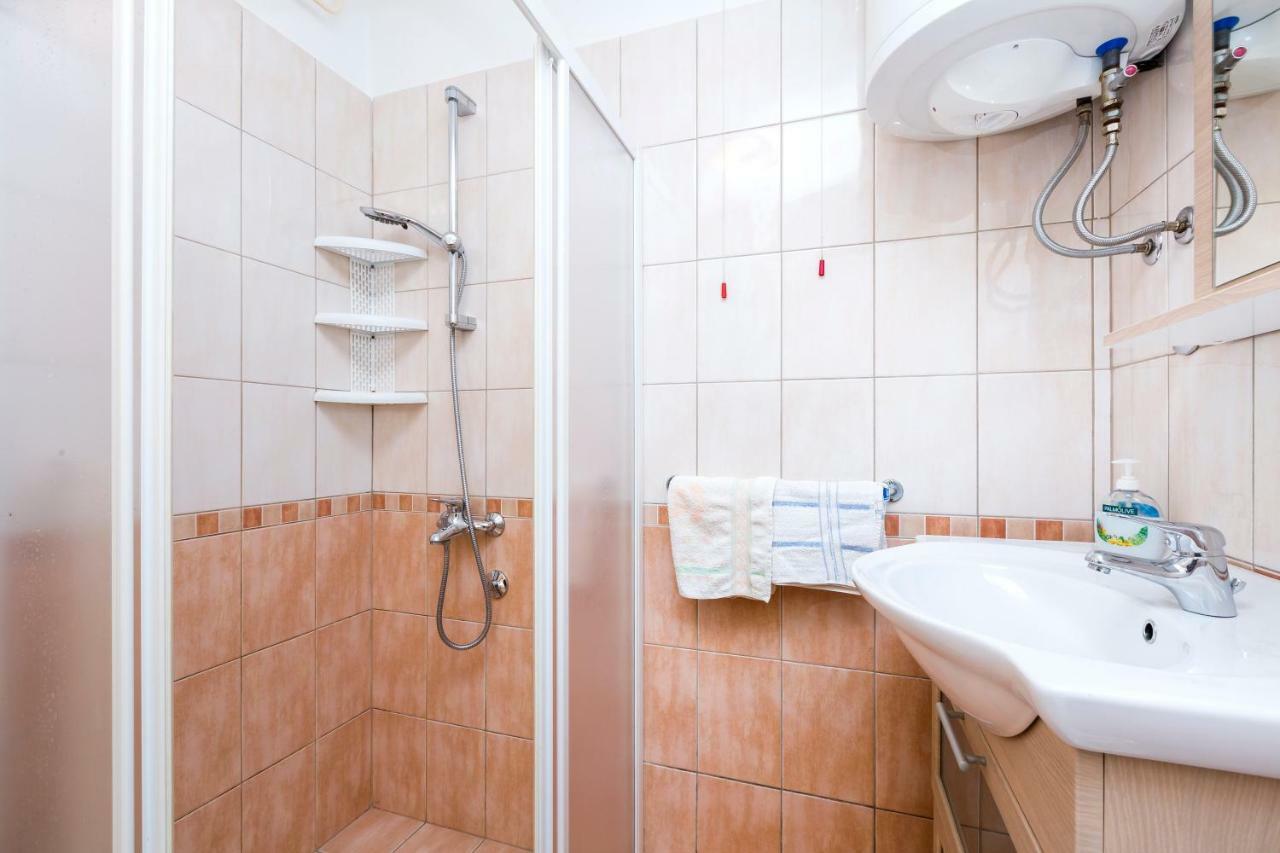 Apartment Marija Mali Losinj Ngoại thất bức ảnh