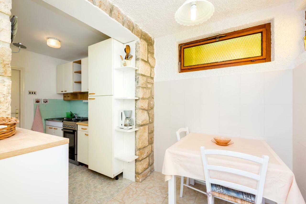 Apartment Marija Mali Losinj Ngoại thất bức ảnh